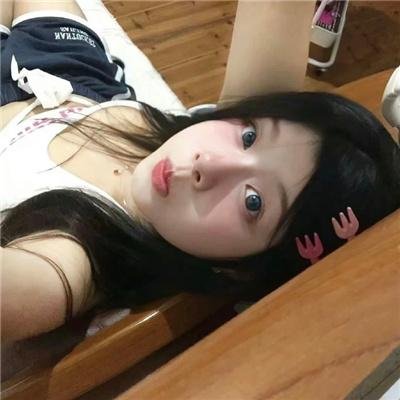 四月的雪